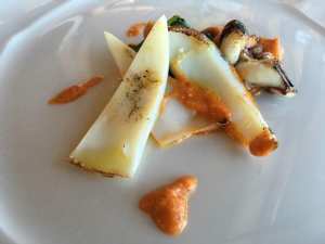 Choco com molho romesco. FOTO: DR