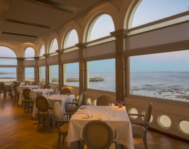 Villa Tamariz Utopia: A paisagem é um dos pontos altos do novo restaurante. FOTO: DR