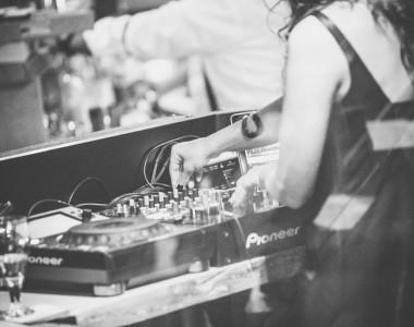 Para animal a malta não pode faltar, a música que esta semana está a cargo do DJ Jordi Cruz.