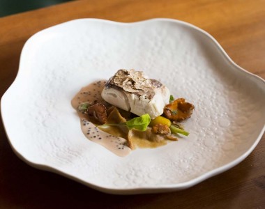 'Robalo, couve-flor, cogumelos e molho de caviar Beluga'. FOTO: DR