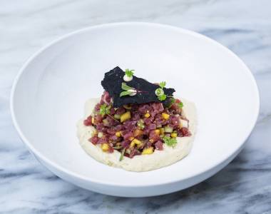 Tártaro de atum (17€). FOTO: DeliDelux/ Paulo Barata