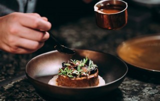 O restaurante Erva é [de onde pertence este prato] é apenas uma das muitas novidades de Lisboa. Foto: DR