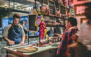 Hugo Candeias é o chefe de cozinha do Hoja Santa, em Barcelona, um dos restaurantes de Albert Adrià. Foto: DR