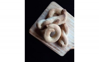 Uma coisa que um cozinheiro sabe é que o erro, esse monstro de muitas mãos, está sempre presente no dia-dia. E o imprevisto, seu irmão, acompanha-o sempre de perto. Foto: JL